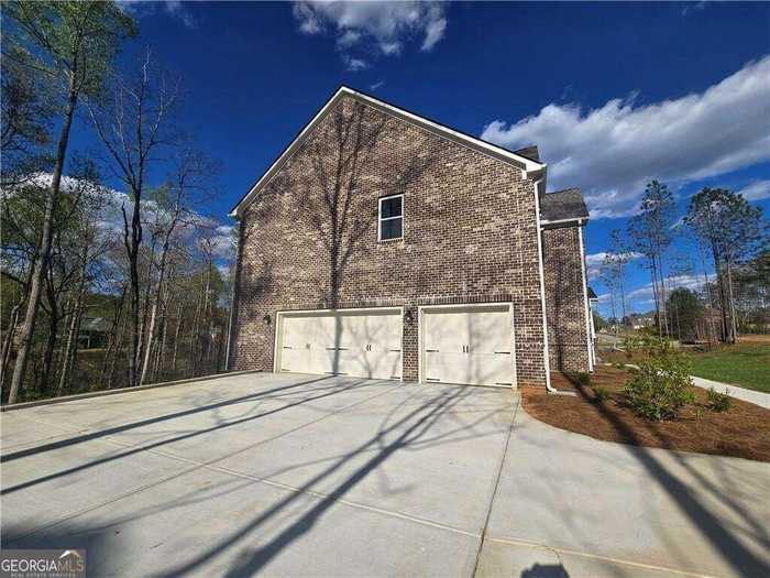 photo 2: 7560 Sunridge Lane, Douglasville GA 30135