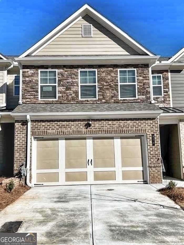 photo 2: 5651 Chickory Drive, Flowery Branch GA 30542