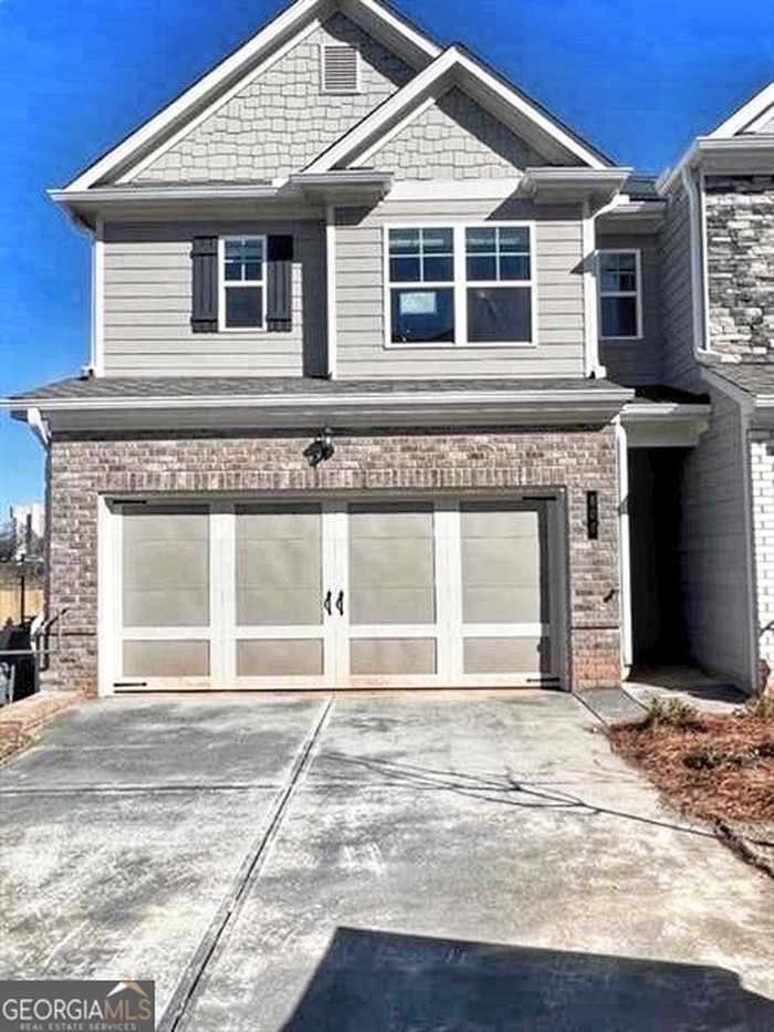 photo 2: 5619 Chickory Drive, Flowery Branch GA 30542