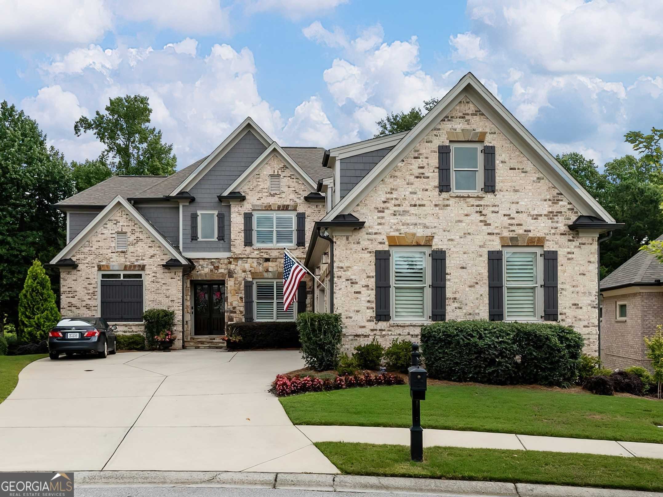 photo 1: 5681 Autumn Flame Drive, Braselton GA 30517