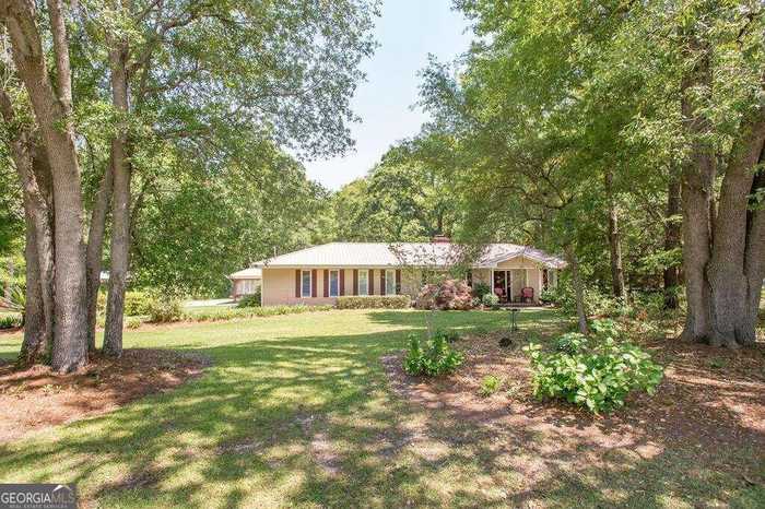 photo 1: 6708 Margaret Drive, Blackshear GA 31516