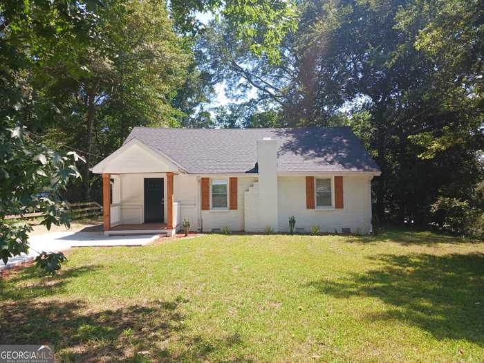 photo 1: 881 McWilliams Road SE, Atlanta GA 30315