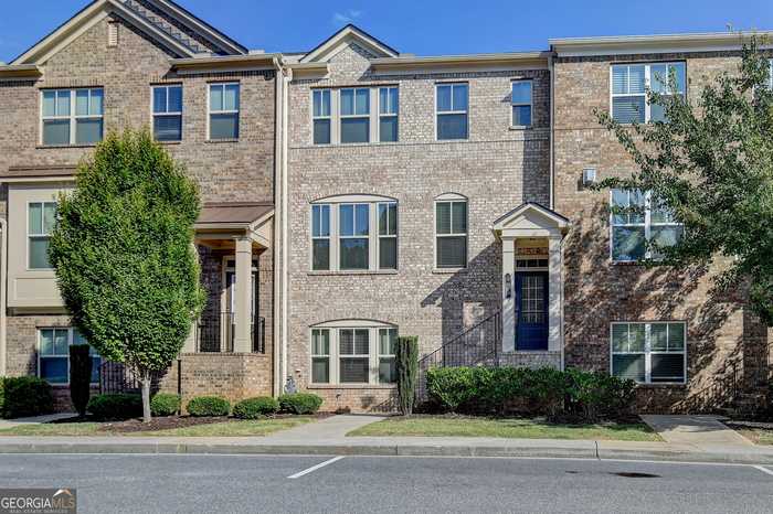 photo 2: 601 Sunset Park Drive, Suwanee GA 30024