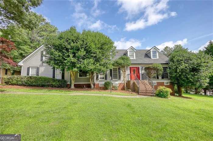 photo 1: 5131 Clearwater Drive, Stone Mountain GA 30087