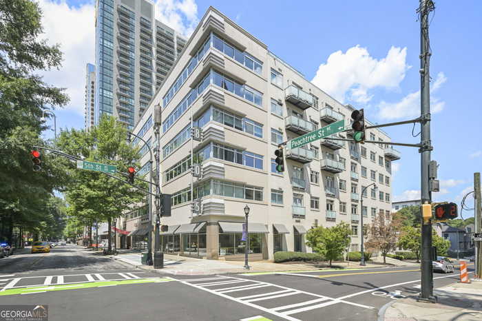 photo 1: 805 Peachtree Street NE Unit 508, Atlanta GA 30308