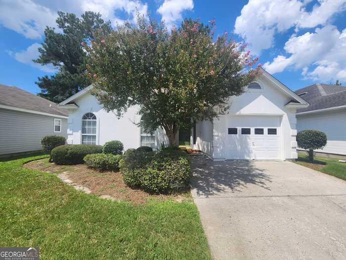 photo 2: 404 Georgetown Circle, Valdosta GA 31602