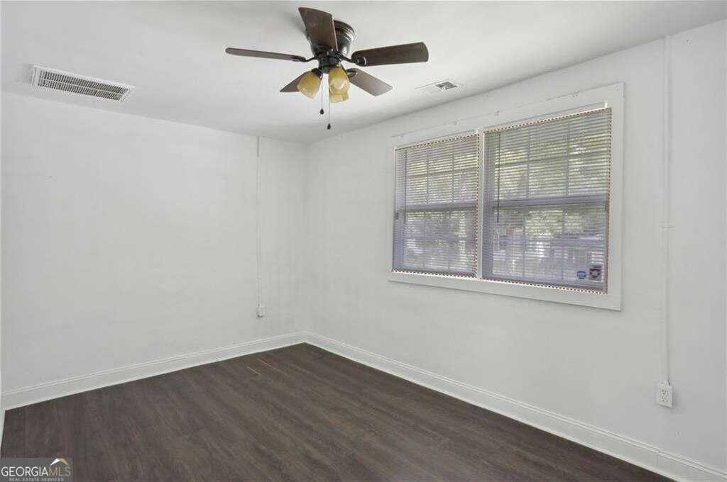 photo 3: 1305 Wylie Street SE, Atlanta GA 30317