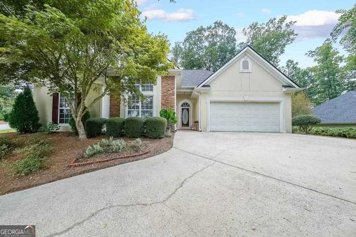 photo 1: 2678 Neighborhood Walk S, Villa Rica GA 30180