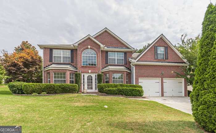 photo 1: 743 Pine Bark Road, Stone Mountain GA 30087