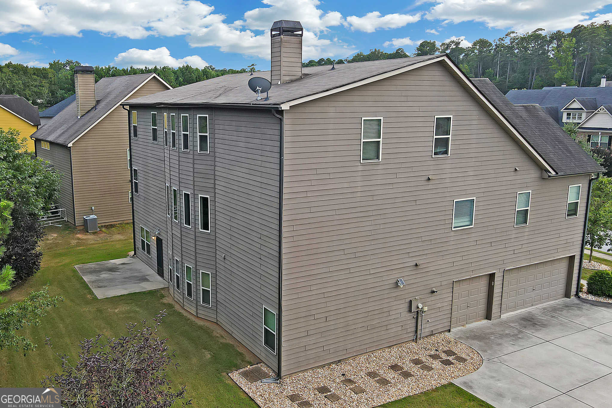 photo 3: 3070 Staglin Drive, Powder Springs GA 30127