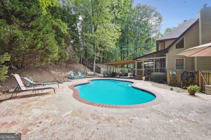 photo 2: 2505 Ridgehurst Drive, Buford GA 30518