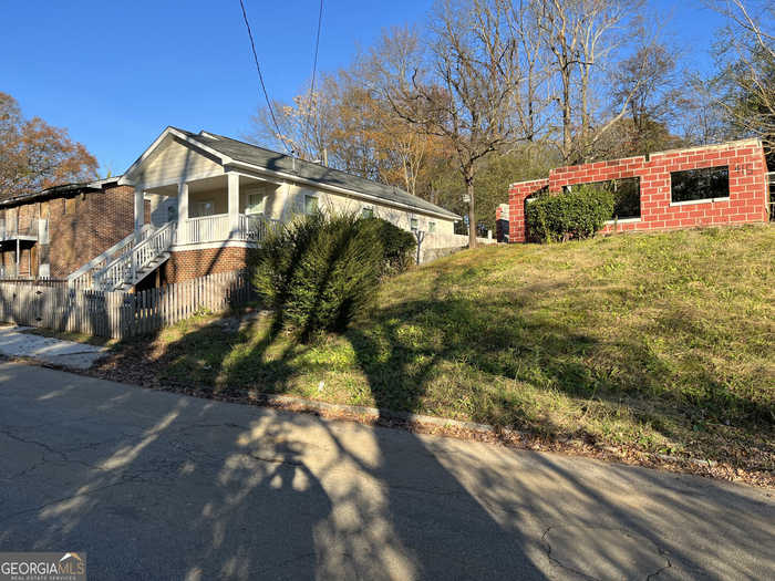 photo 2: 415 Oliver Street NW, Atlanta GA 30314