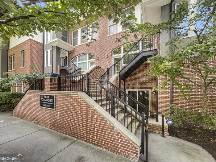 photo 1: 745 Fountainhead Lane NE Unit 113, Atlanta GA 30324