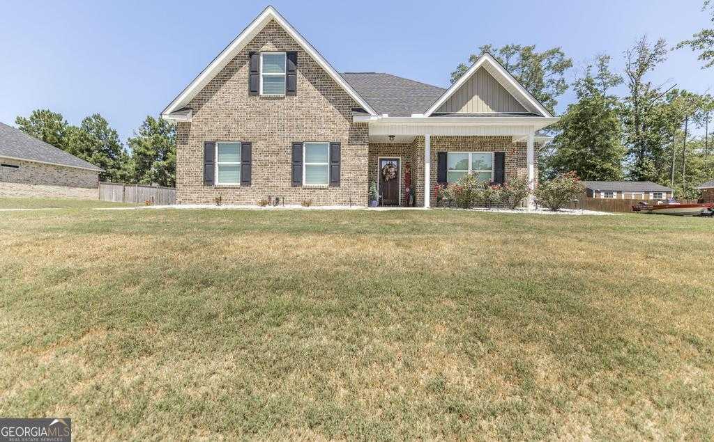 photo 1: 325 Willow Cove Court, Lizella GA 31052