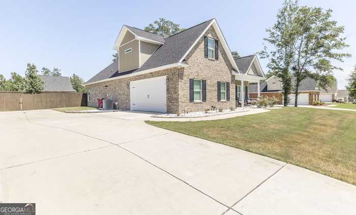 photo 2: 325 Willow Cove Court, Lizella GA 31052