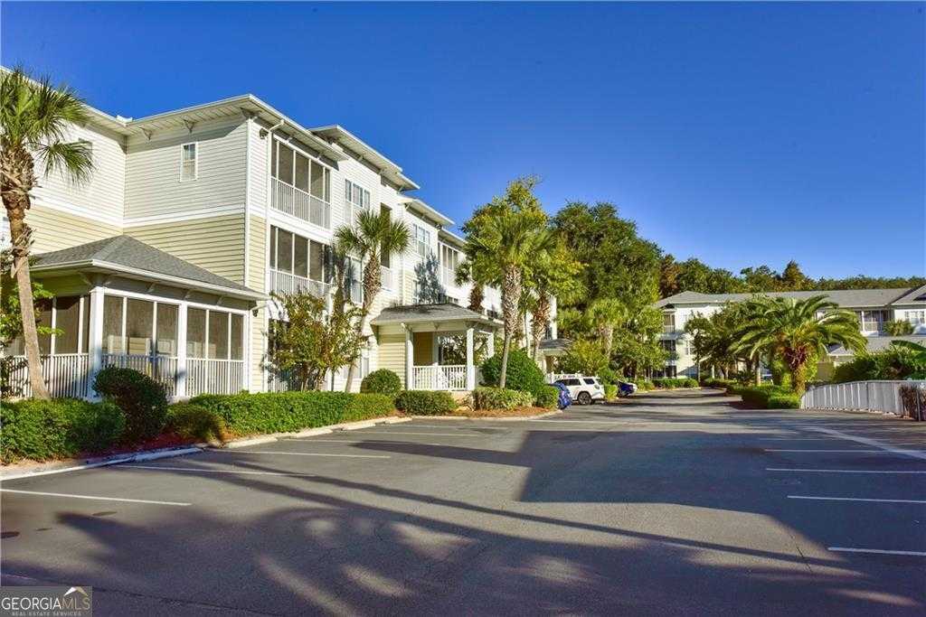 photo 3: 1704 Frederica Road Unit APT 225, St. Simons GA 31522