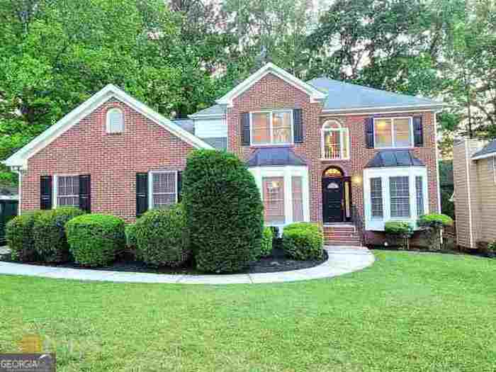 photo 1: 815 Alta Court, Lithonia GA 30058