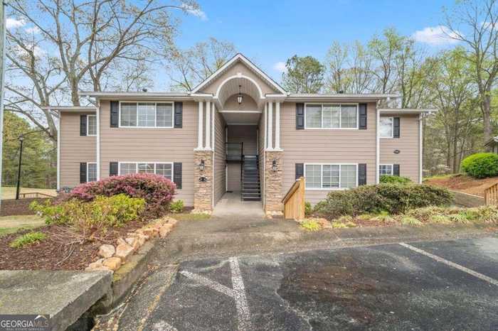 photo 1: 1468 Briarwood Road NE Unit 401, Atlanta GA 30319