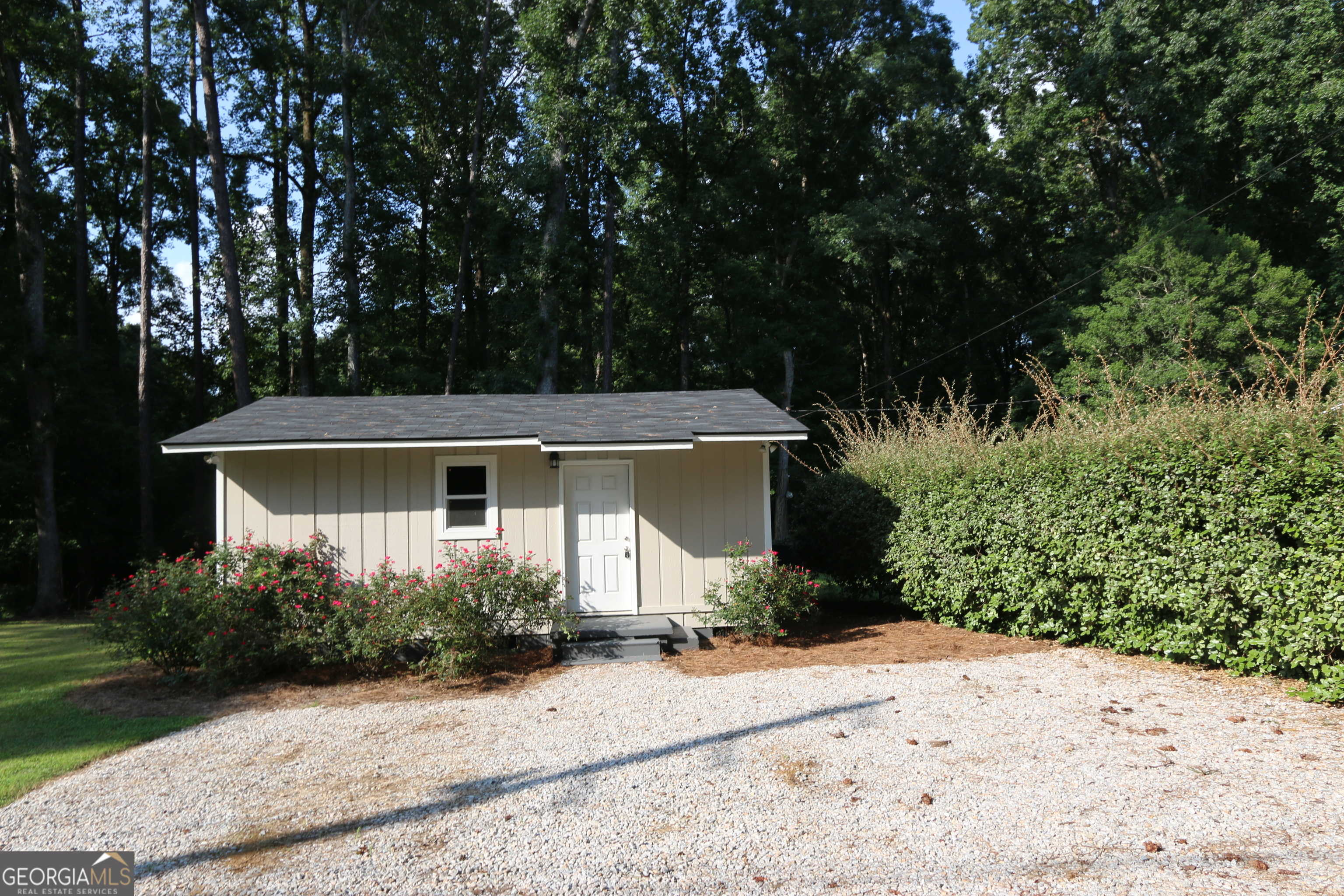 photo 2: 1097 Melody Drive, Waverly Hall GA 31831