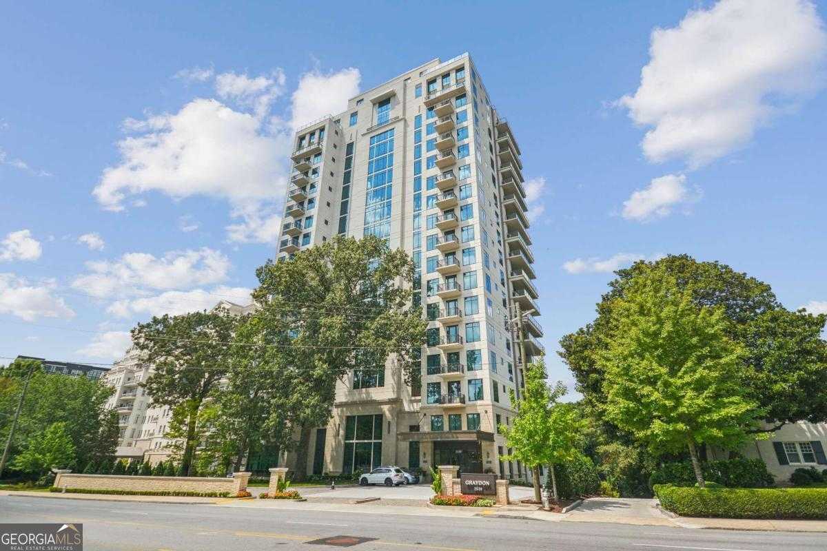 photo 1: 2520 Peachtree Road NW Unit 903, Atlanta GA 30305