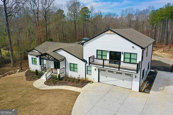 photo 2: 543 Duck Road, Braselton GA 30517