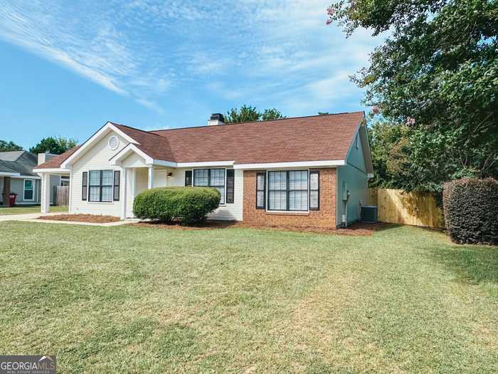 photo 2: 201 Ridge Bend Drive, Centerville GA 31028