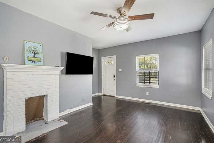 photo 2: 1009 Washington Heights Terrace, Atlanta GA 30314