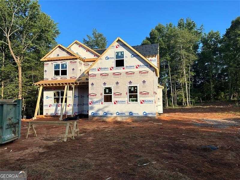 photo 1: 4116 Cottonwood Drive, Braselton GA 30517