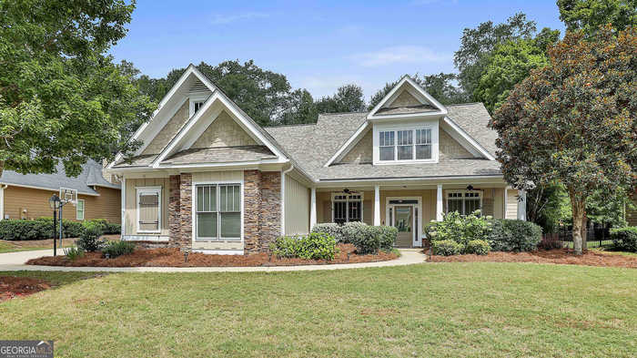 photo 1: 170 Lake Shore Drive, Newnan GA 30265