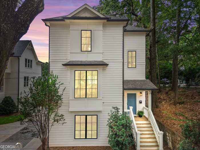 photo 2: 625 Home Avenue SE, Atlanta GA 30312