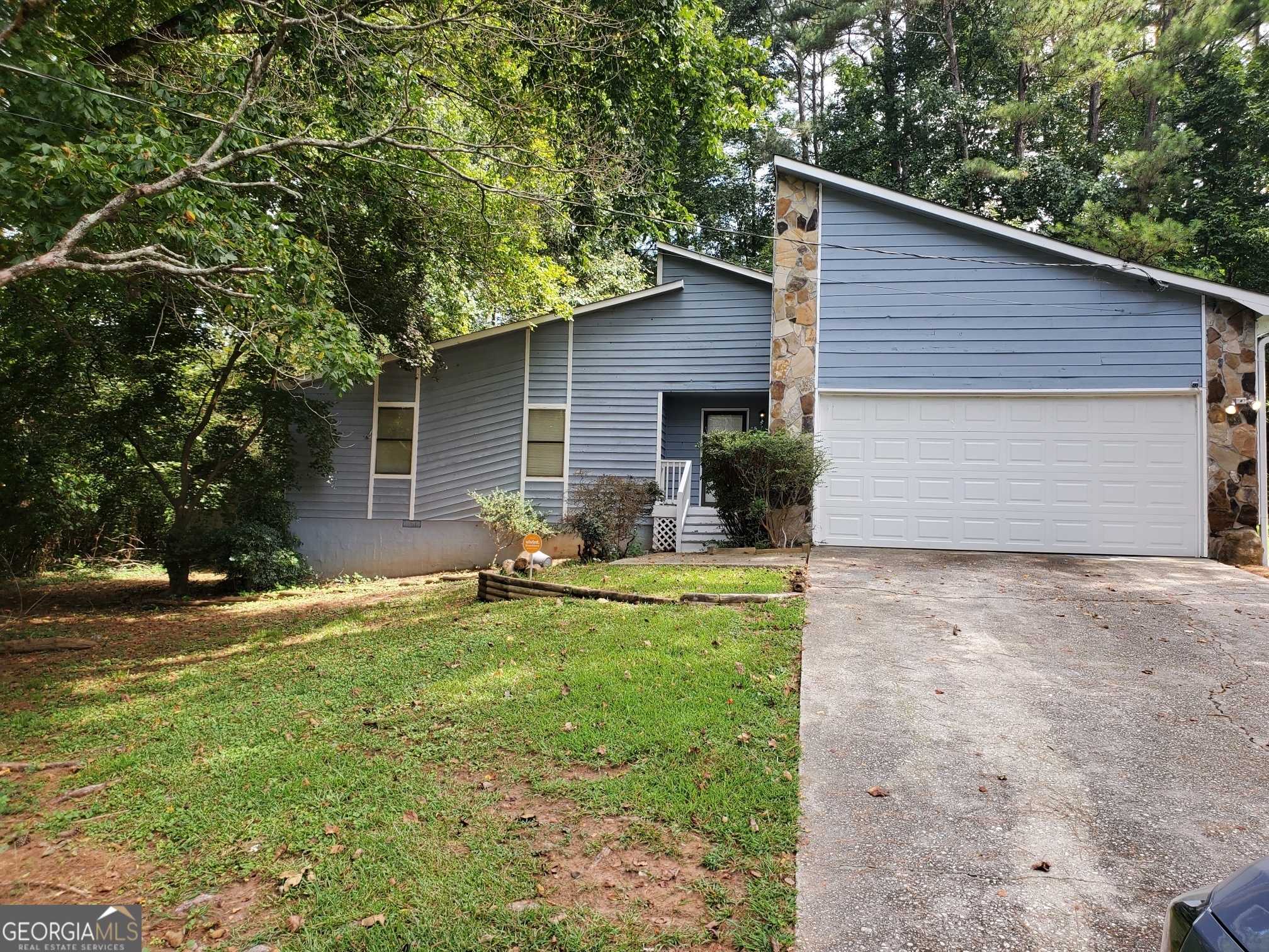 photo 1: 3364 Sheree Trail, Stone Mountain GA 30087