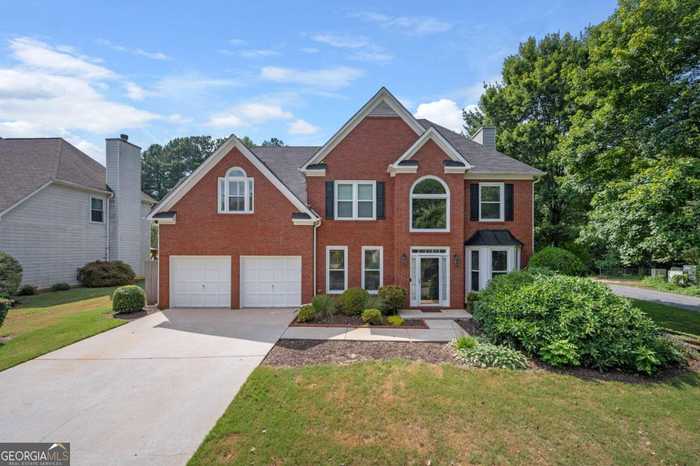 photo 1: 2021 Grove Park Ct, Marietta GA 30062