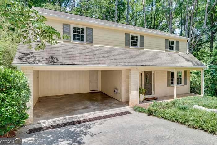 photo 1: 1618 Springbrook Court, Decatur GA 30033