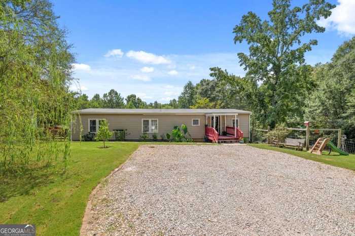 photo 2: 1212 WARD Road, Hoschton GA 30548