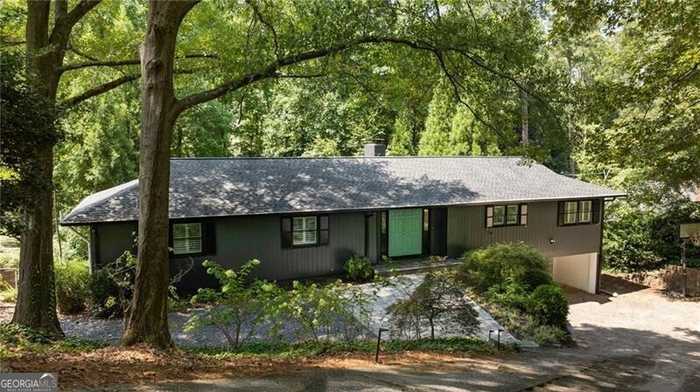 photo 1: 3240 Pinestream Road NW, Atlanta GA 30327