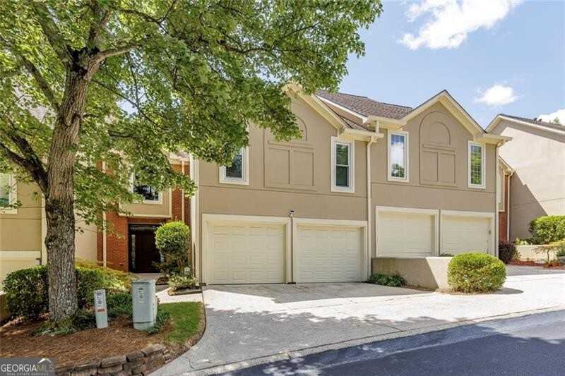 photo 2: 5533 Brooke Ridge Drive, Atlanta GA 30338