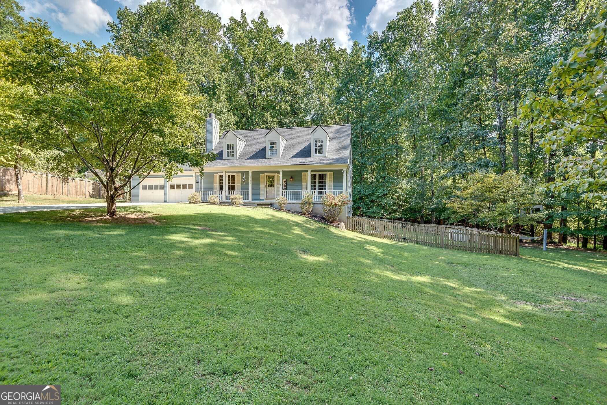 photo 3: 5672 Wilmer Walk, Peachtree Corners GA 30092