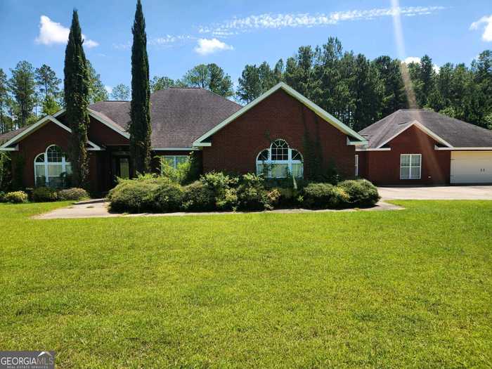 photo 1: 453 Lollie Drive, Dublin GA 31021