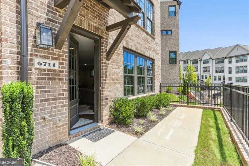 photo 3: 6711 Prelude Drive, Atlanta GA 30328