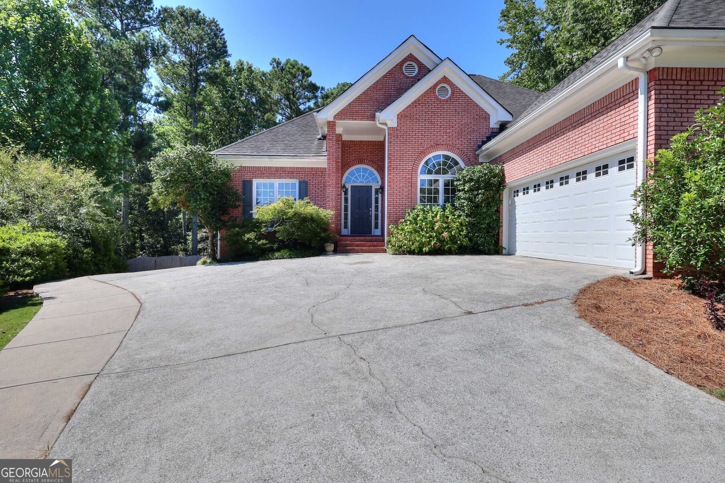 photo 2: 2112 Ras Court, Snellville GA 30078