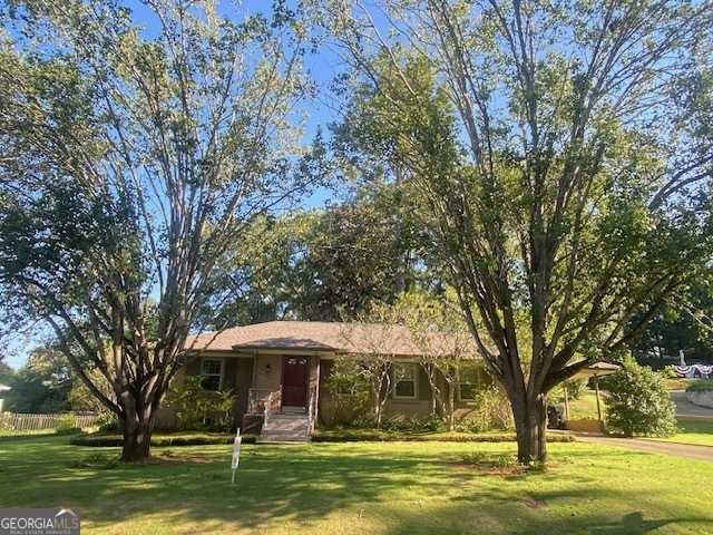 photo 3: 405 E 3rd Street, West Point GA 31833