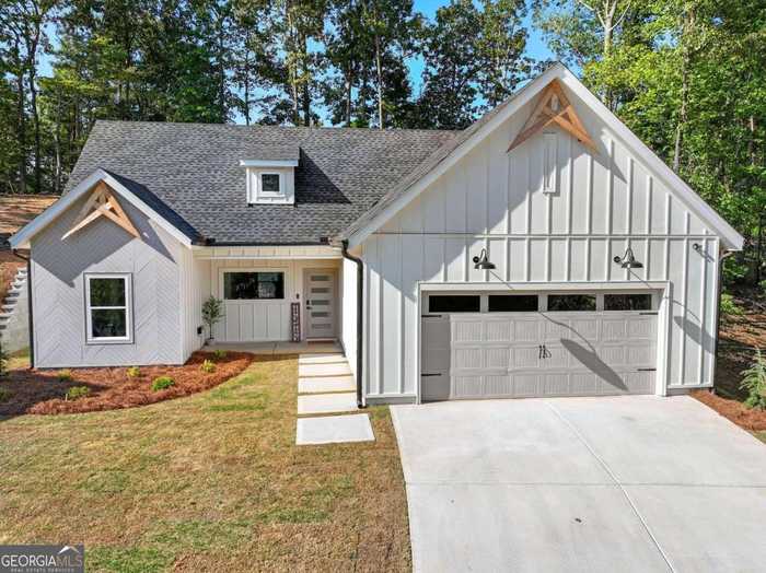 photo 1: 7614 Dogwood Trail, Murrayville GA 30564