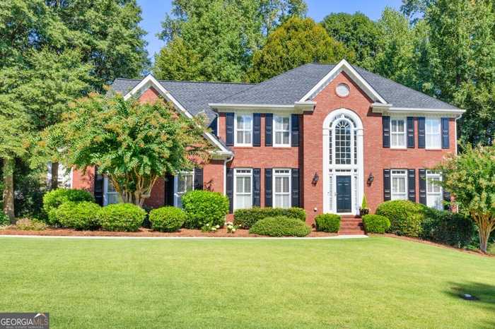 photo 1: 1454 Chatsworth Trace, Lawrenceville GA 30044