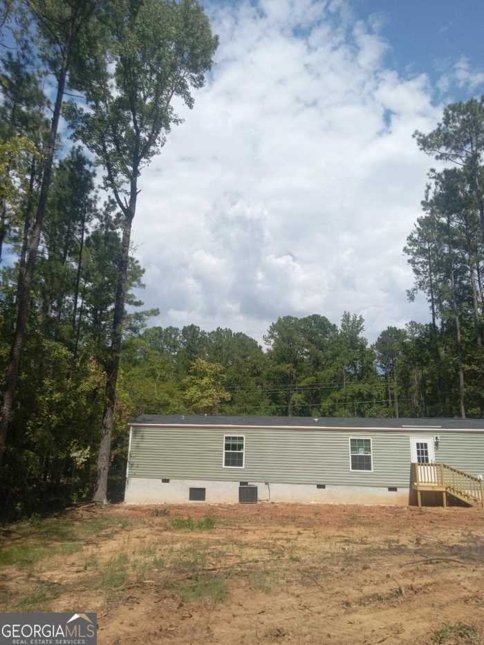 photo 2: 996 Island Creek, Sparta GA 31087