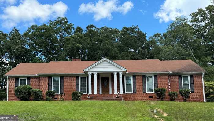 photo 1: 409 Ridgecrest Drive, Elberton GA 30635