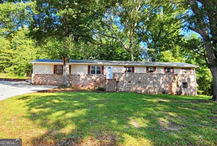 photo 2: 132 Oakwood Drive, Macon GA 31211