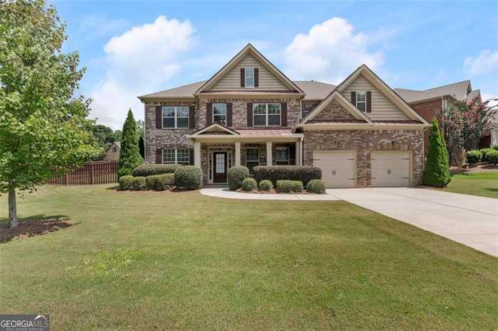 photo 1: 7770 Stratford Lane, Sandy Springs GA 30350