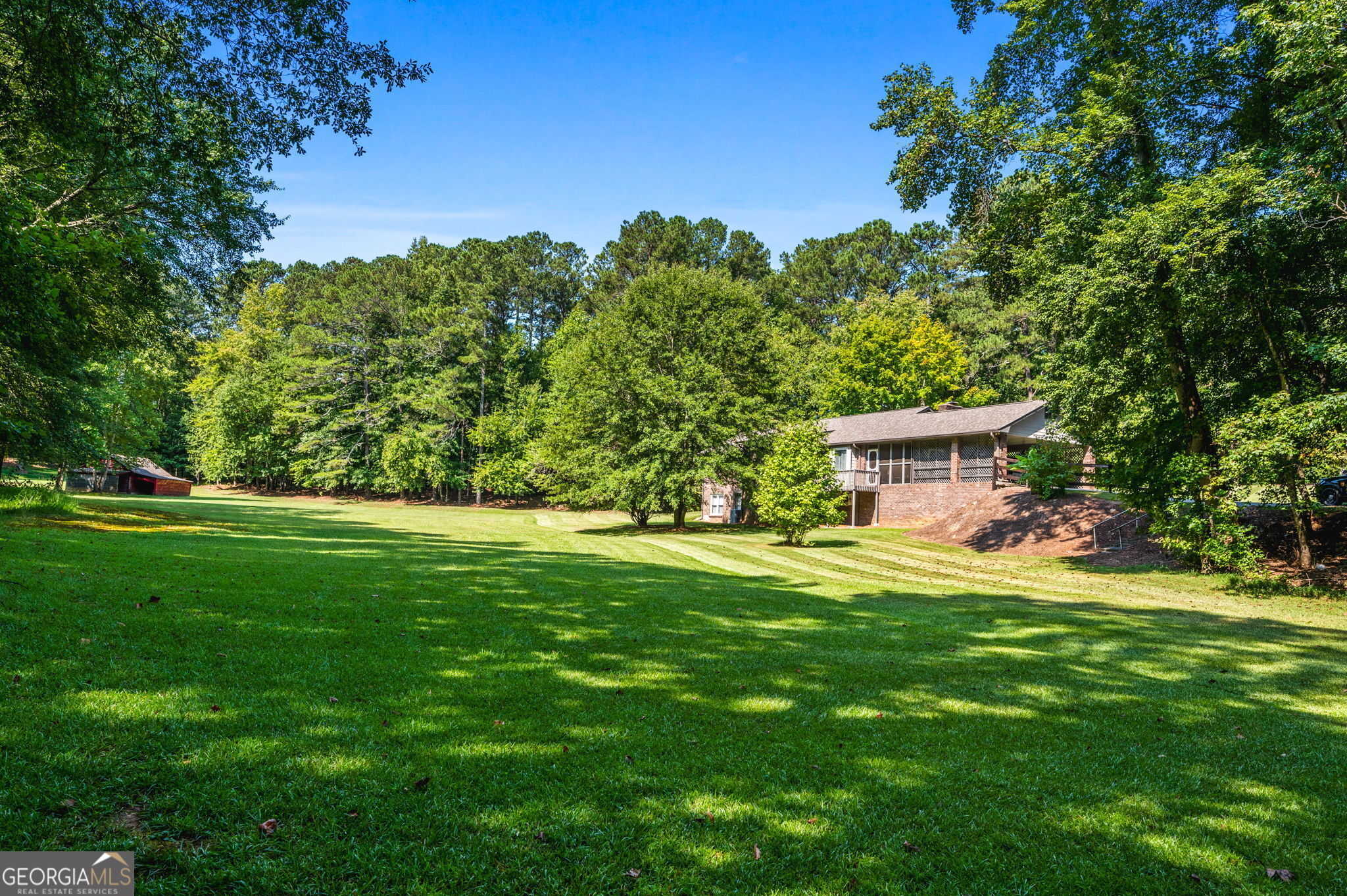 photo 3: 725 Holland Road, Powder Springs GA 30127