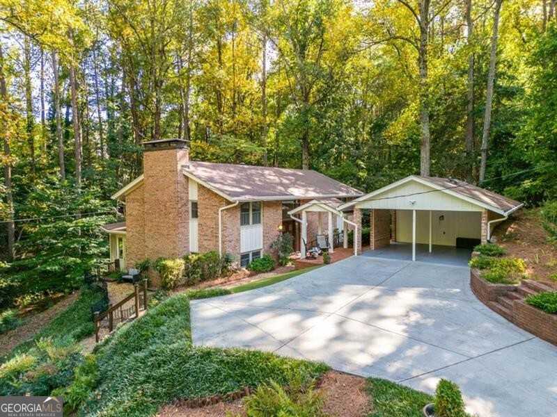 photo 1: 8326 Berkley Ridge, Atlanta GA 30350