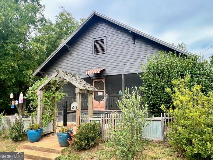 photo 1: 48 White Circle, Athens GA 30605